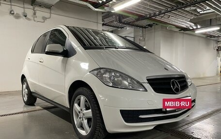 Mercedes-Benz A-Класс, 2011 год, 1 190 000 рублей, 11 фотография