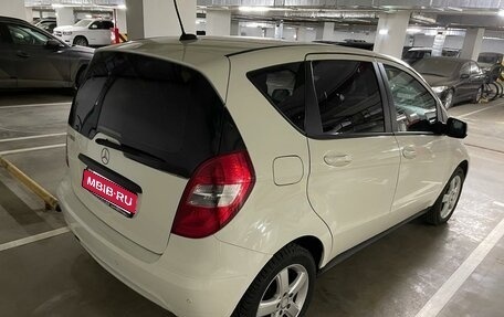 Mercedes-Benz A-Класс, 2011 год, 1 190 000 рублей, 5 фотография