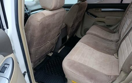 Toyota Land Cruiser Prado 120 рестайлинг, 2007 год, 1 580 000 рублей, 13 фотография