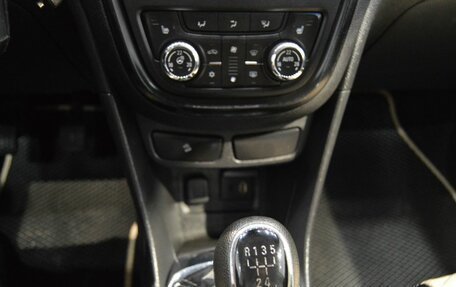 Opel Mokka I, 2013 год, 800 000 рублей, 31 фотография