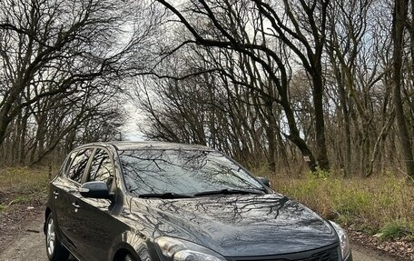 KIA cee'd I рестайлинг, 2010 год, 690 000 рублей, 1 фотография