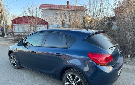 Opel Astra J, 2011 год, 659 000 рублей, 7 фотография