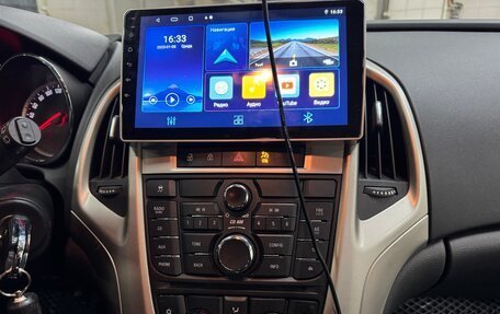 Opel Astra J, 2011 год, 659 000 рублей, 11 фотография