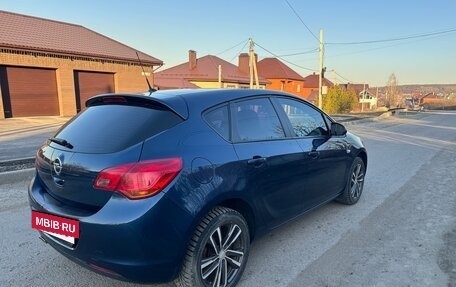 Opel Astra J, 2011 год, 659 000 рублей, 5 фотография