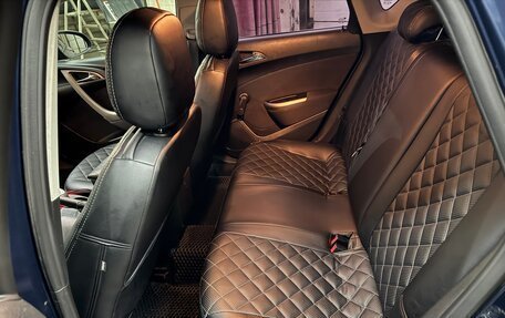 Opel Astra J, 2011 год, 659 000 рублей, 15 фотография