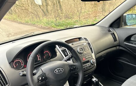 KIA cee'd I рестайлинг, 2010 год, 690 000 рублей, 12 фотография