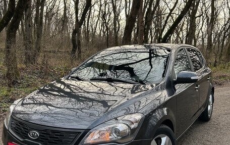 KIA cee'd I рестайлинг, 2010 год, 690 000 рублей, 2 фотография