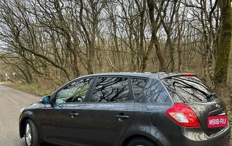 KIA cee'd I рестайлинг, 2010 год, 690 000 рублей, 6 фотография