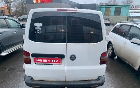 Volkswagen Transporter T5 рестайлинг, 2004 год, 790 000 рублей, 2 фотография
