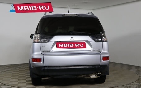 Mitsubishi Outlander III рестайлинг 3, 2010 год, 1 099 990 рублей, 6 фотография