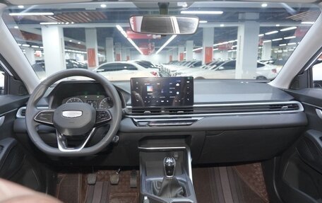 Geely Emgrand, 2025 год, 1 698 852 рублей, 8 фотография