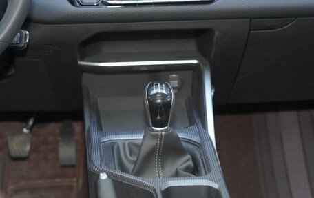 Geely Emgrand, 2025 год, 1 698 852 рублей, 15 фотография