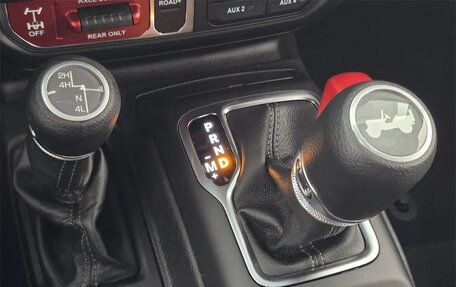 Jeep Wrangler, 2025 год, 8 800 400 рублей, 13 фотография