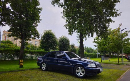 Mercedes-Benz C-Класс, 1998 год, 400 000 рублей, 10 фотография