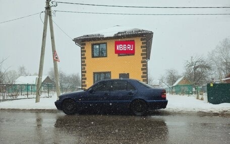 Mercedes-Benz C-Класс, 1998 год, 400 000 рублей, 2 фотография