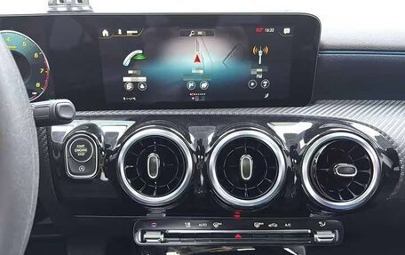 Mercedes-Benz A-Класс, 2021 год, 1 675 000 рублей, 8 фотография