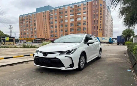 Toyota Corolla, 2022 год, 1 300 000 рублей, 1 фотография