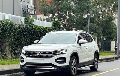 Volkswagen Taos, 2020 год, 1 950 000 рублей, 1 фотография