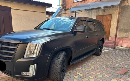 Cadillac Escalade IV, 2018 год, 4 900 000 рублей, 3 фотография