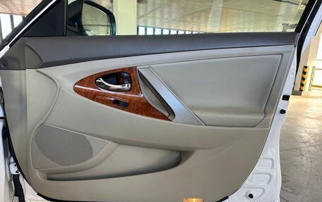 Toyota Camry, 2008 год, 1 200 000 рублей, 34 фотография