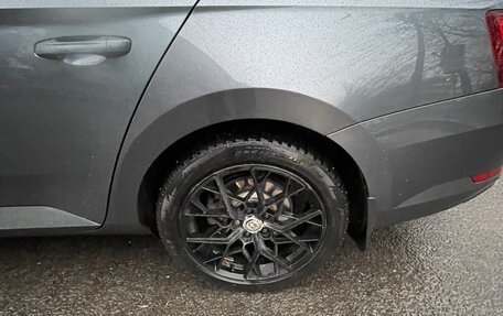 Skoda Superb III рестайлинг, 2017 год, 1 850 000 рублей, 7 фотография