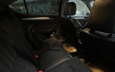 Skoda Superb III рестайлинг, 2017 год, 1 850 000 рублей, 12 фотография