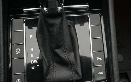 Skoda Superb III рестайлинг, 2017 год, 1 850 000 рублей, 20 фотография