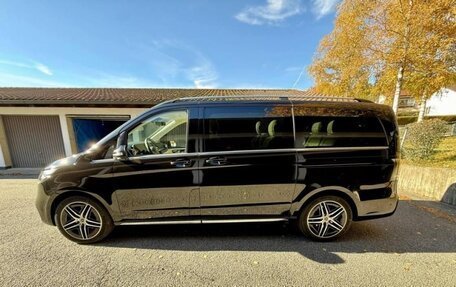 Mercedes-Benz V-Класс, 2025 год, 14 990 000 рублей, 4 фотография