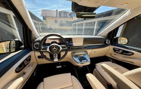 Mercedes-Benz V-Класс, 2025 год, 14 990 000 рублей, 10 фотография