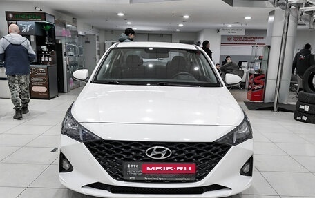 Hyundai Solaris II рестайлинг, 2022 год, 1 450 000 рублей, 2 фотография