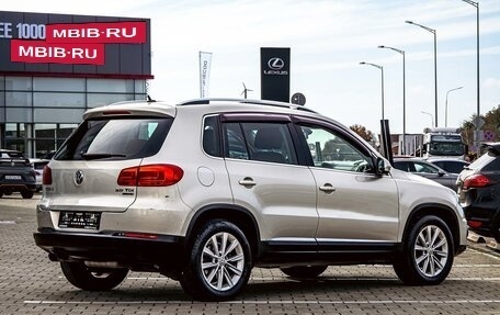 Volkswagen Tiguan I, 2015 год, 1 395 000 рублей, 6 фотография
