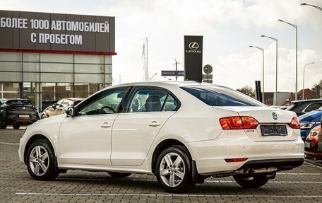 Volkswagen Jetta VI, 2015 год, 955 000 рублей, 4 фотография