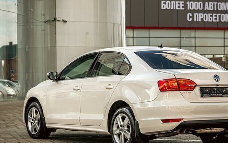 Volkswagen Jetta VI, 2015 год, 955 000 рублей, 9 фотография