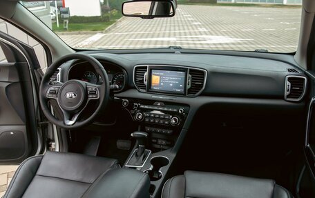 KIA Sportage IV рестайлинг, 2018 год, 1 795 000 рублей, 16 фотография