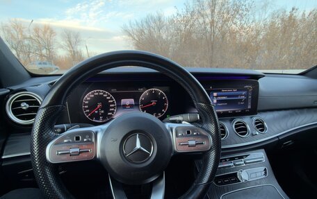 Mercedes-Benz E-Класс, 2020 год, 4 350 000 рублей, 9 фотография