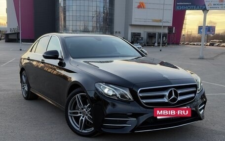 Mercedes-Benz E-Класс, 2020 год, 4 350 000 рублей, 2 фотография