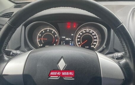 Mitsubishi ASX I рестайлинг, 2013 год, 930 000 рублей, 7 фотография