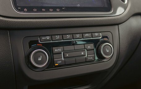 Volkswagen Tiguan I, 2015 год, 1 335 000 рублей, 15 фотография