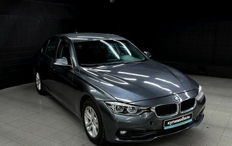 BMW 3 серия, 2018 год, 1 450 000 рублей, 3 фотография