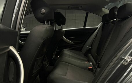 BMW 3 серия, 2018 год, 1 450 000 рублей, 9 фотография