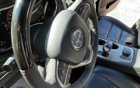 Jeep Grand Cherokee, 2014 год, 3 290 000 рублей, 10 фотография