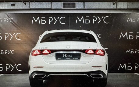 Mercedes-Benz E-Класс, 2024 год, 8 900 000 рублей, 2 фотография