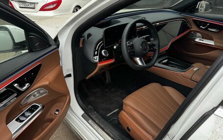 Mercedes-Benz E-Класс, 2024 год, 8 900 000 рублей, 4 фотография