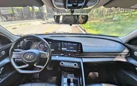 Hyundai Elantra, 2021 год, 1 270 000 рублей, 8 фотография