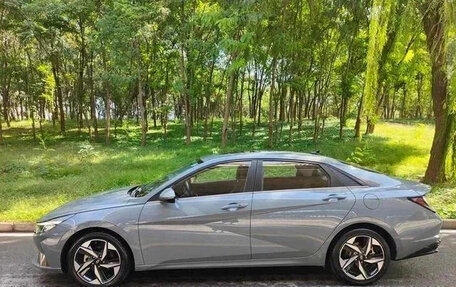 Hyundai Elantra, 2021 год, 1 270 000 рублей, 6 фотография