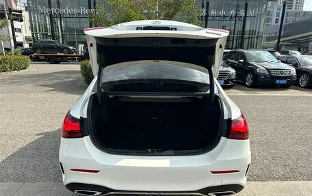 Mercedes-Benz A-Класс, 2023 год, 1 800 000 рублей, 16 фотография