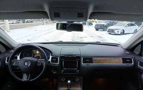 Volkswagen Touareg III, 2013 год, 1 880 000 рублей, 18 фотография