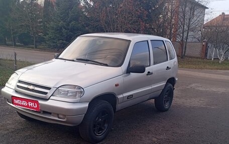 Chevrolet Niva I рестайлинг, 2006 год, 340 000 рублей, 3 фотография