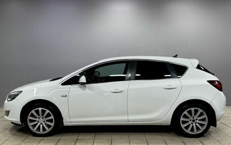 Opel Astra J, 2010 год, 550 000 рублей, 8 фотография