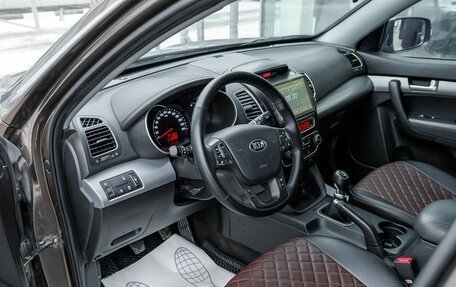 KIA Sorento II рестайлинг, 2015 год, 1 415 000 рублей, 9 фотография